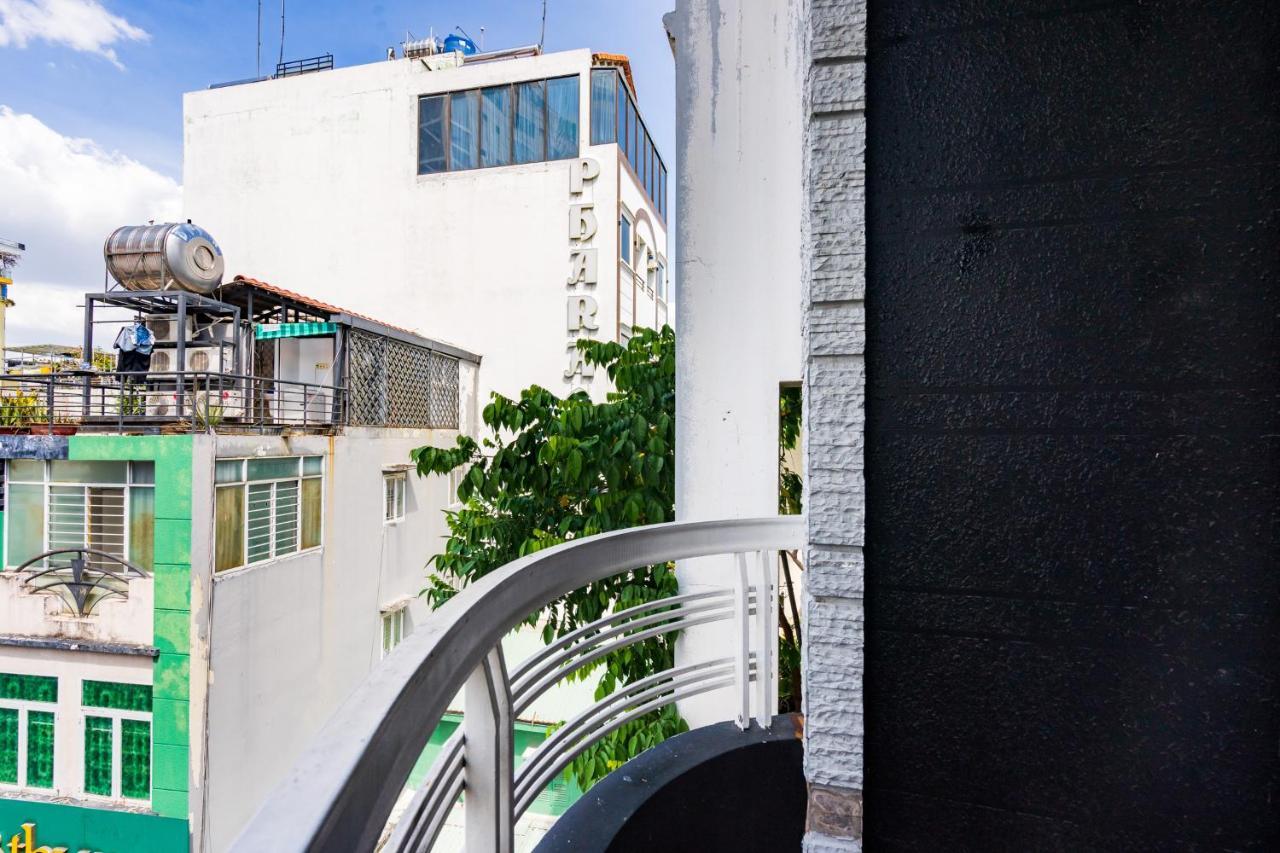 Friday Saigon Centre Homestay Хошимин Экстерьер фото